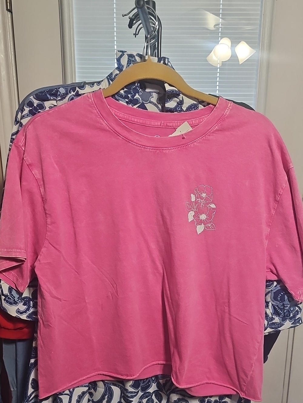Womens Pink Floral Graphic Crop Tee